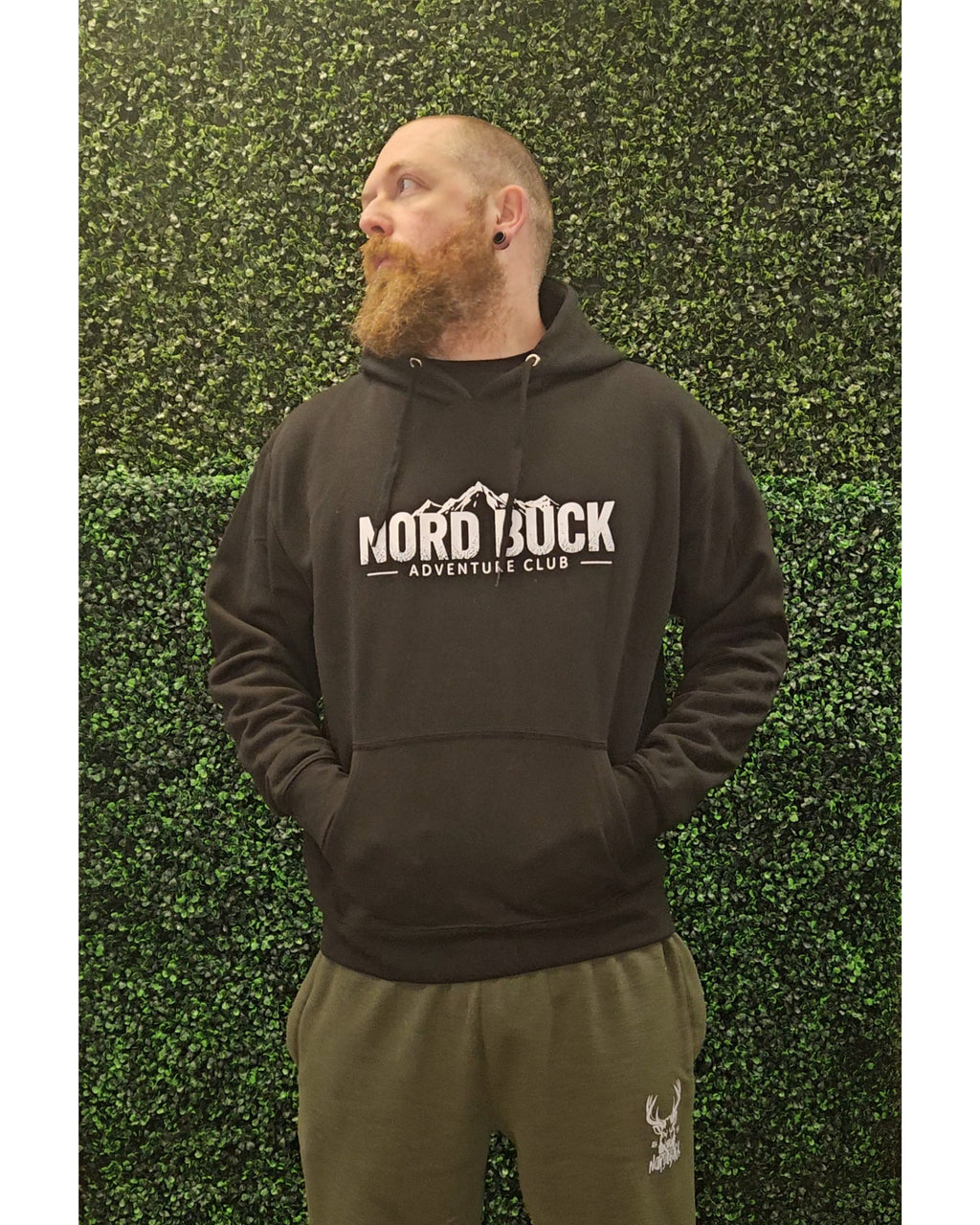 Mountain Design - Pullover Hoodie - Black