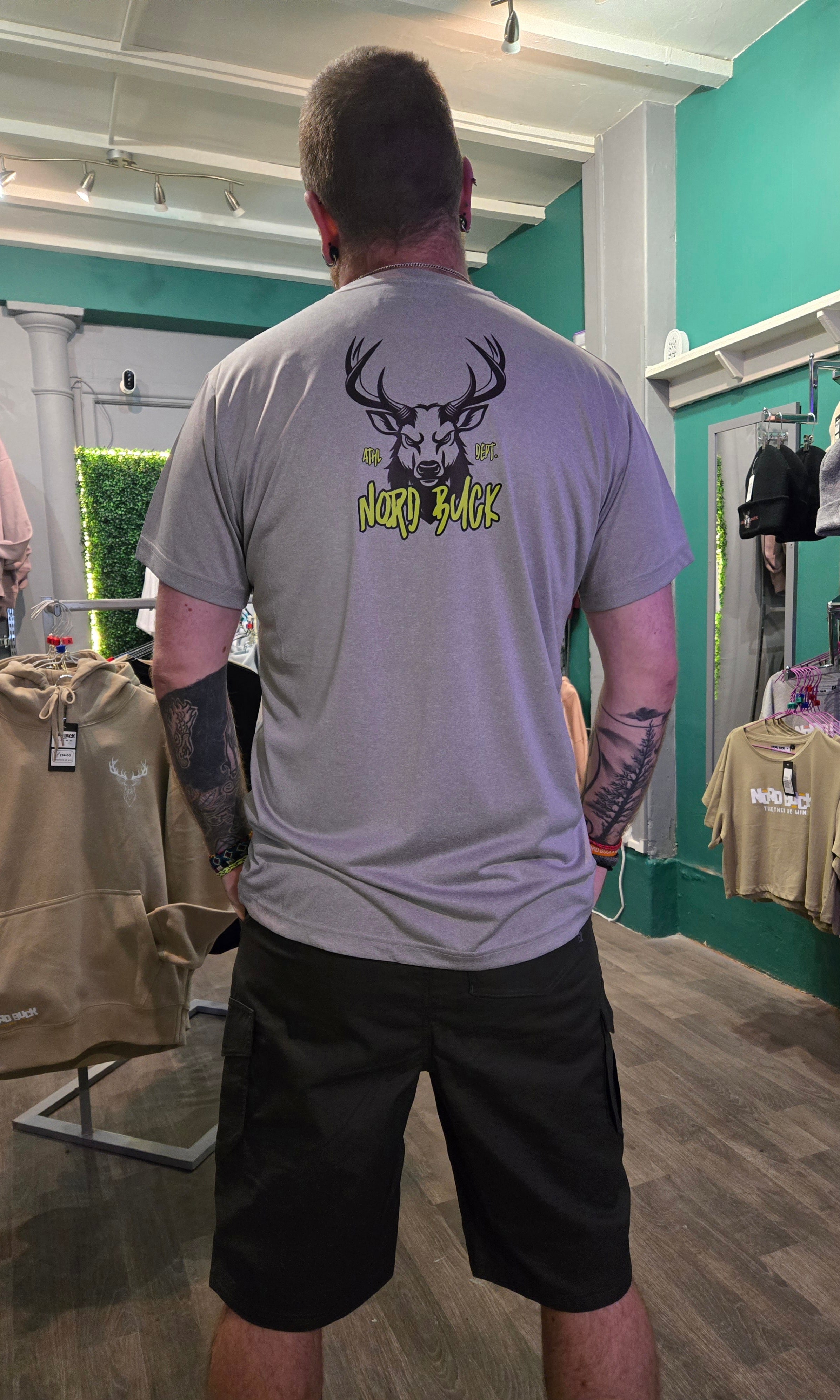 Men's Sports Top (Green)