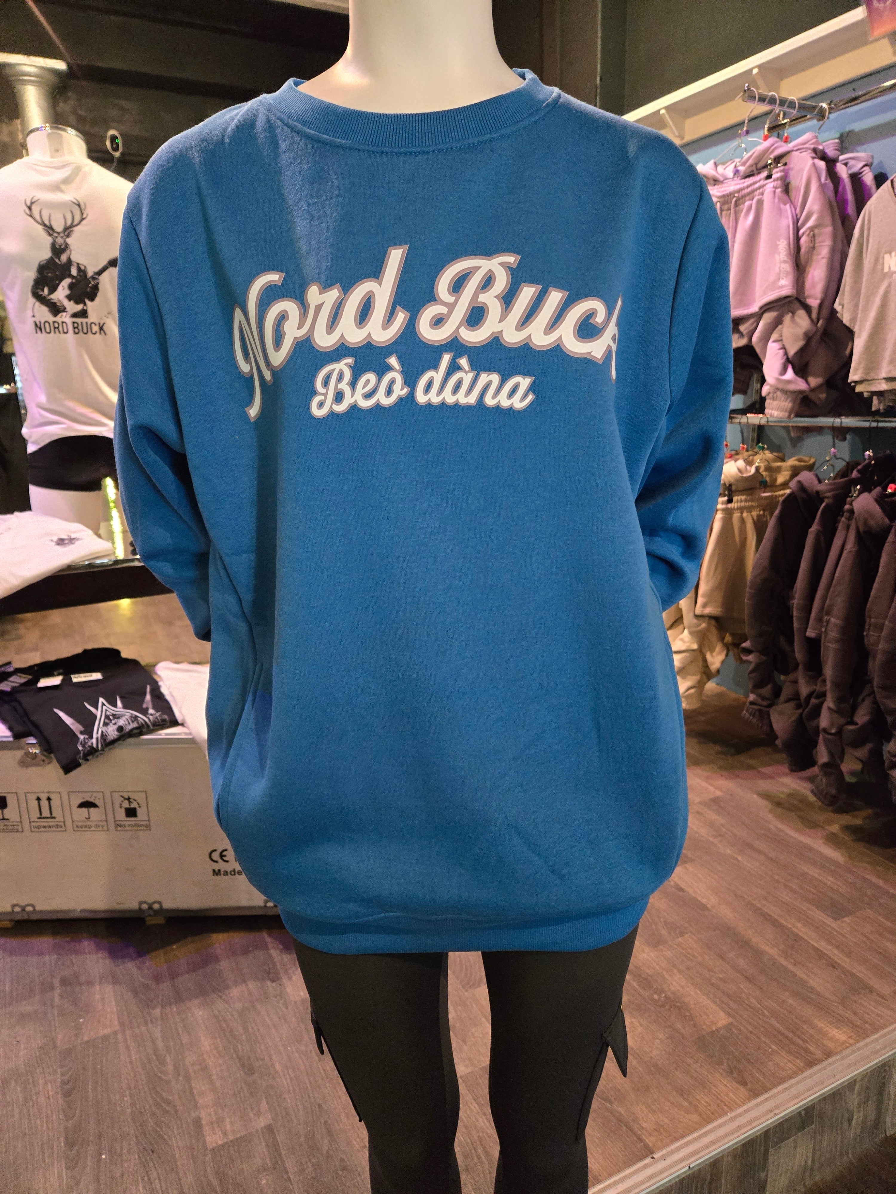 Casual Crewneck sweatshirt with pockets (Royal Blue)